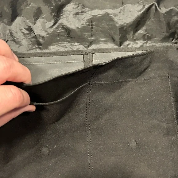 Kenneth Cole New York Canvas Laptop Bag - Picture 5 of 7